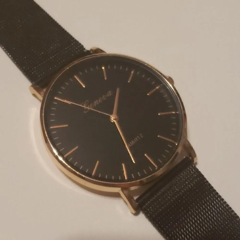 ‎Geneva Watch